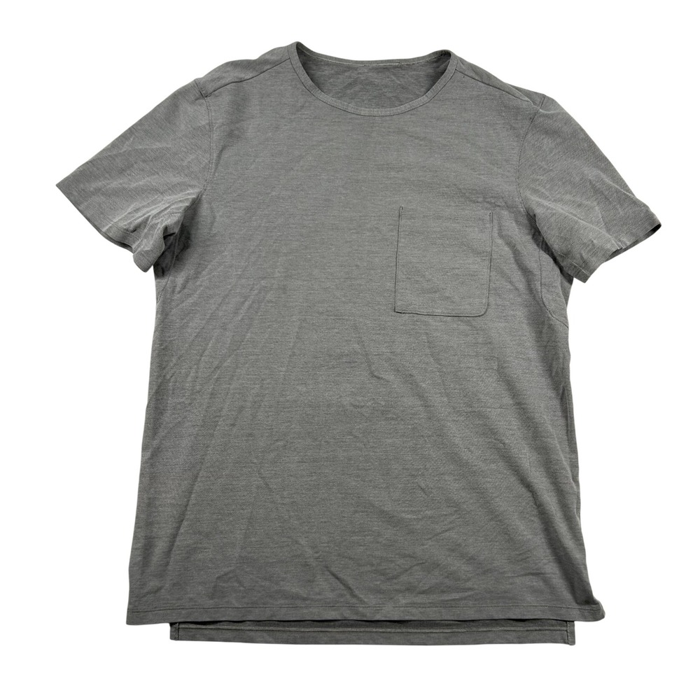 Lululemon T-Shirt Mens Medium Chest Pocket Relaxed Fit LM3CW8S Athleisure Sporty